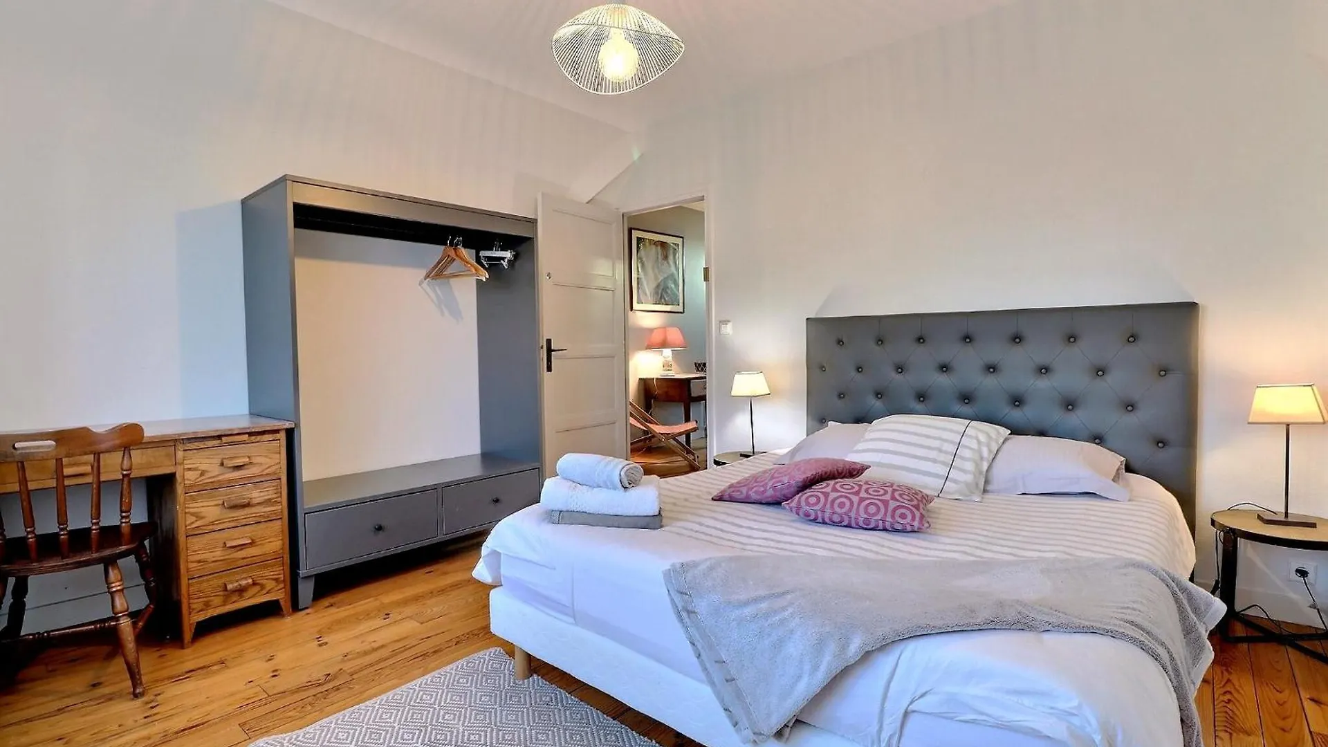 Holiday home Maison Bord De Mer Et Centre Feart Dinard France
